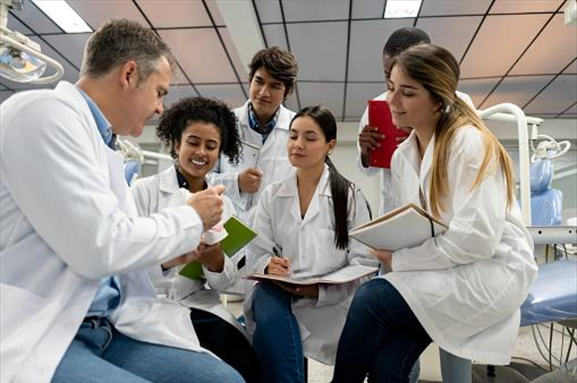 Uzmanlık sürecine (TUS / DUS) Geçen Öğrencilerin Dikkatine