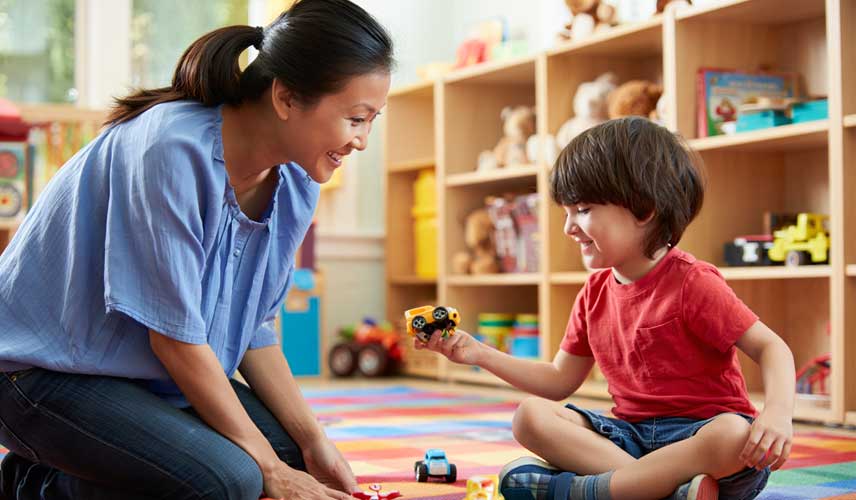 Ev Hizmetlerinde Çalışacak Yabancı Uyrukluların Çalışma İzni Müracaatında Dikkat Edilmesi Gerekenler